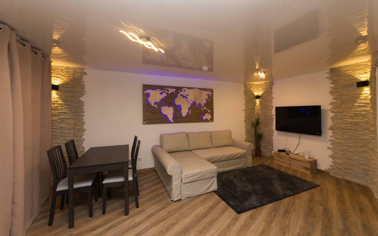 Landmann Apartment Metzingen Метцинген Экстерьер фото